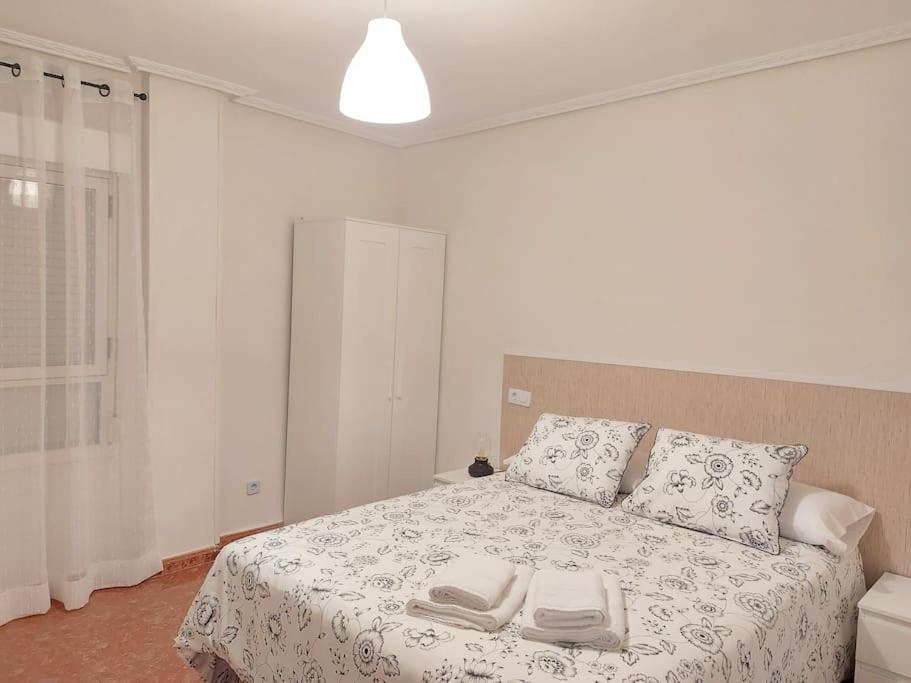Apartamento Gijon Arena, Con Aparcamiento Extérieur photo