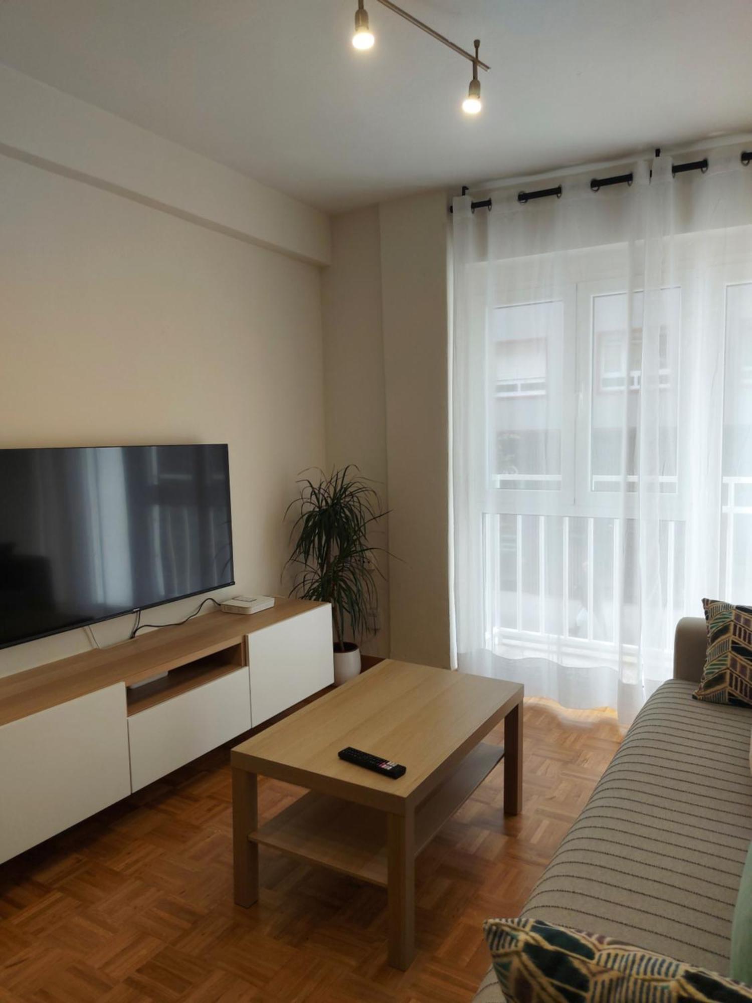 Apartamento Gijon Arena, Con Aparcamiento Extérieur photo